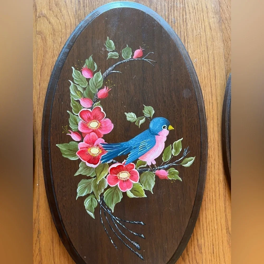 Floral and Bird Wall Art Plaques oval shape set of 4. Vintage
